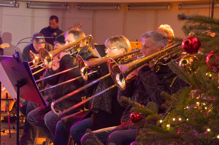 Weihnachtsmarkt Baden-Baden HM-Bigband Halberstunger Musikanten Sinzheim Halberstung Baden-Baden Bigband Musik